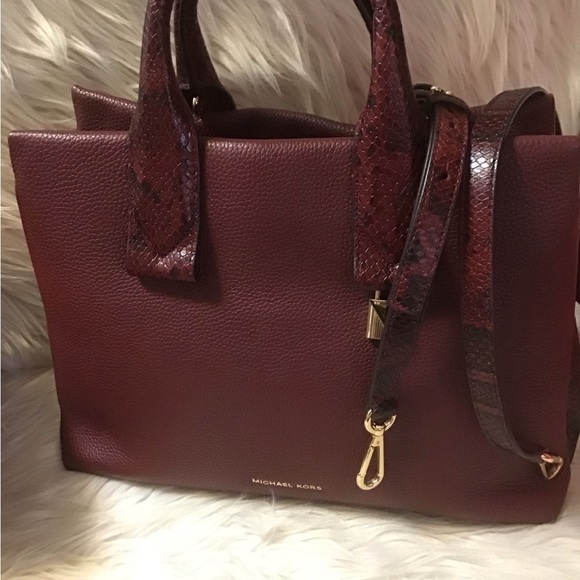 Michael kors Lrg leather Rollins satchel tote - Picture 9 of 16